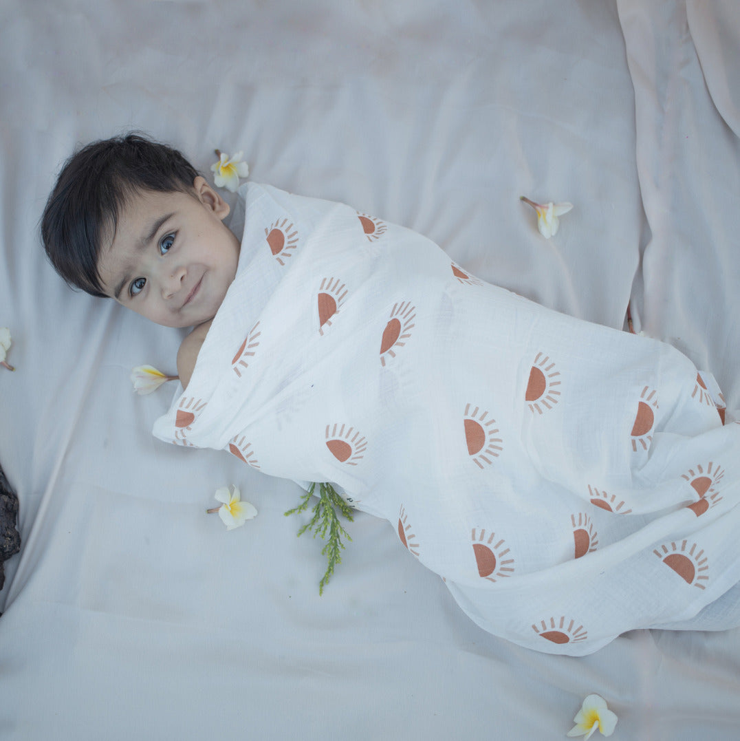 Organic Little Cocoon Swaddle (Sunburst)