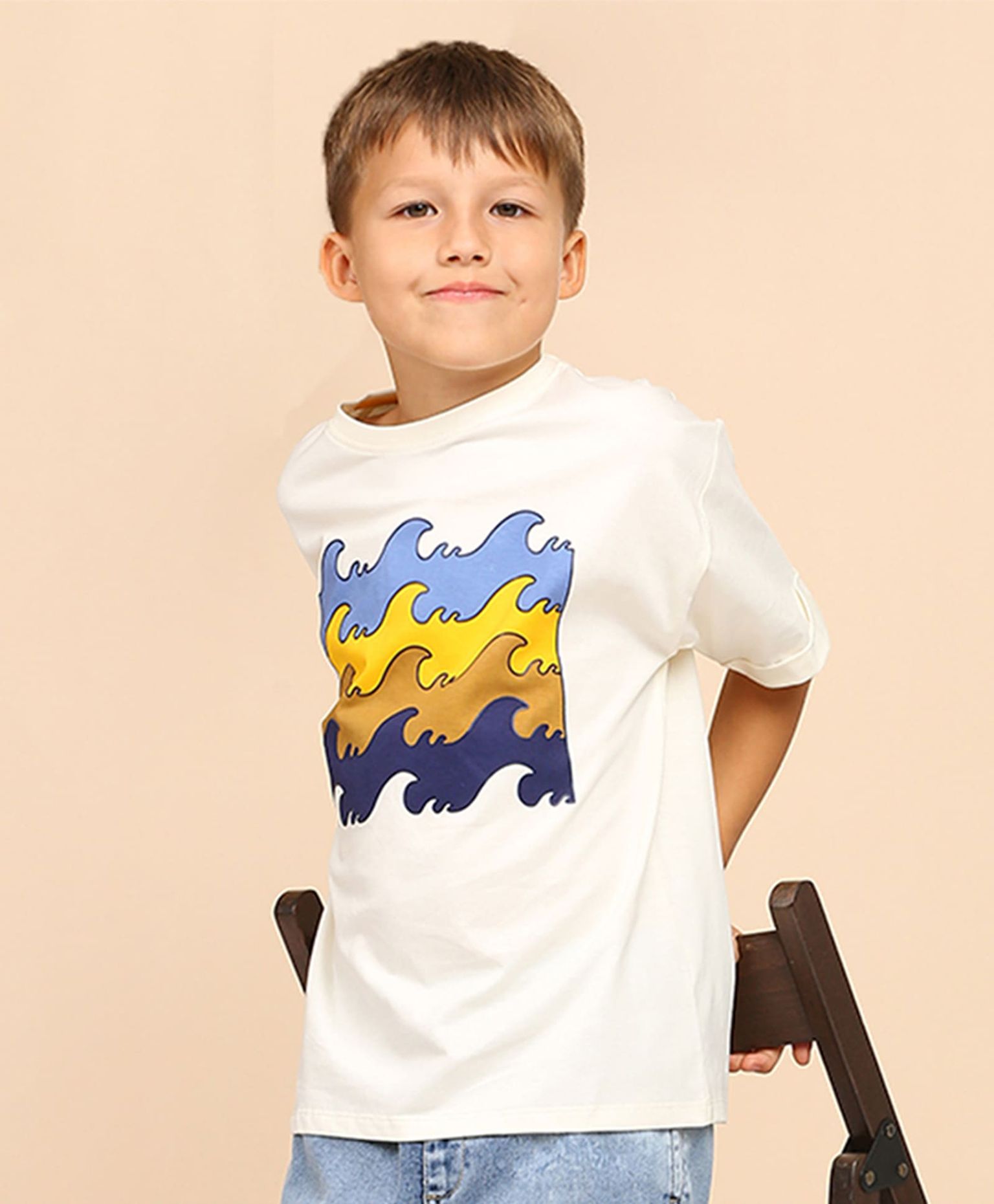 100% Cotton Drop Shoulder Tee With Wave Color Block Print - Off White