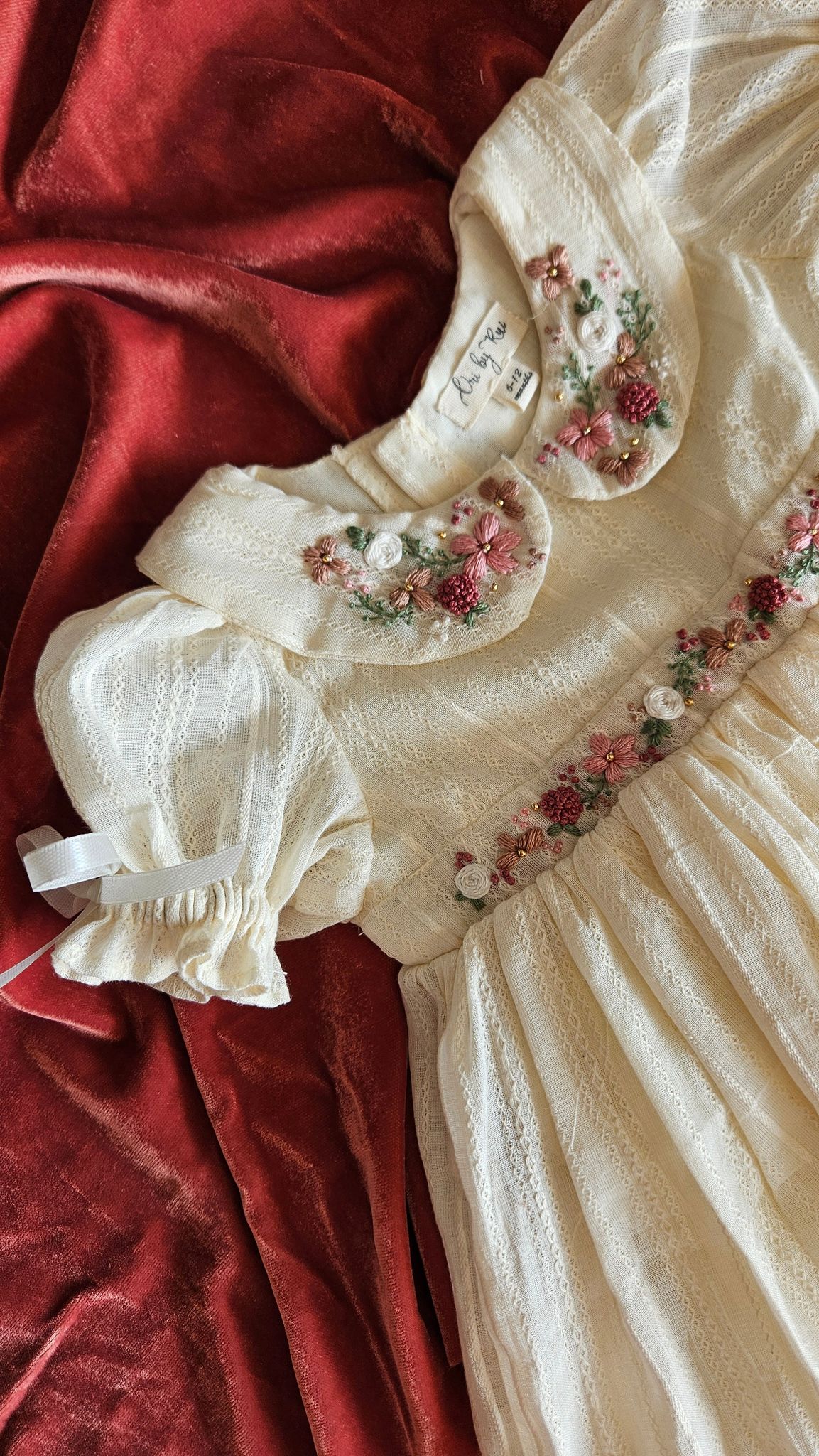Angel In Heaven: Hand Embroidered Knee Length Off-white Dress In Cotton Jacquard Fabric