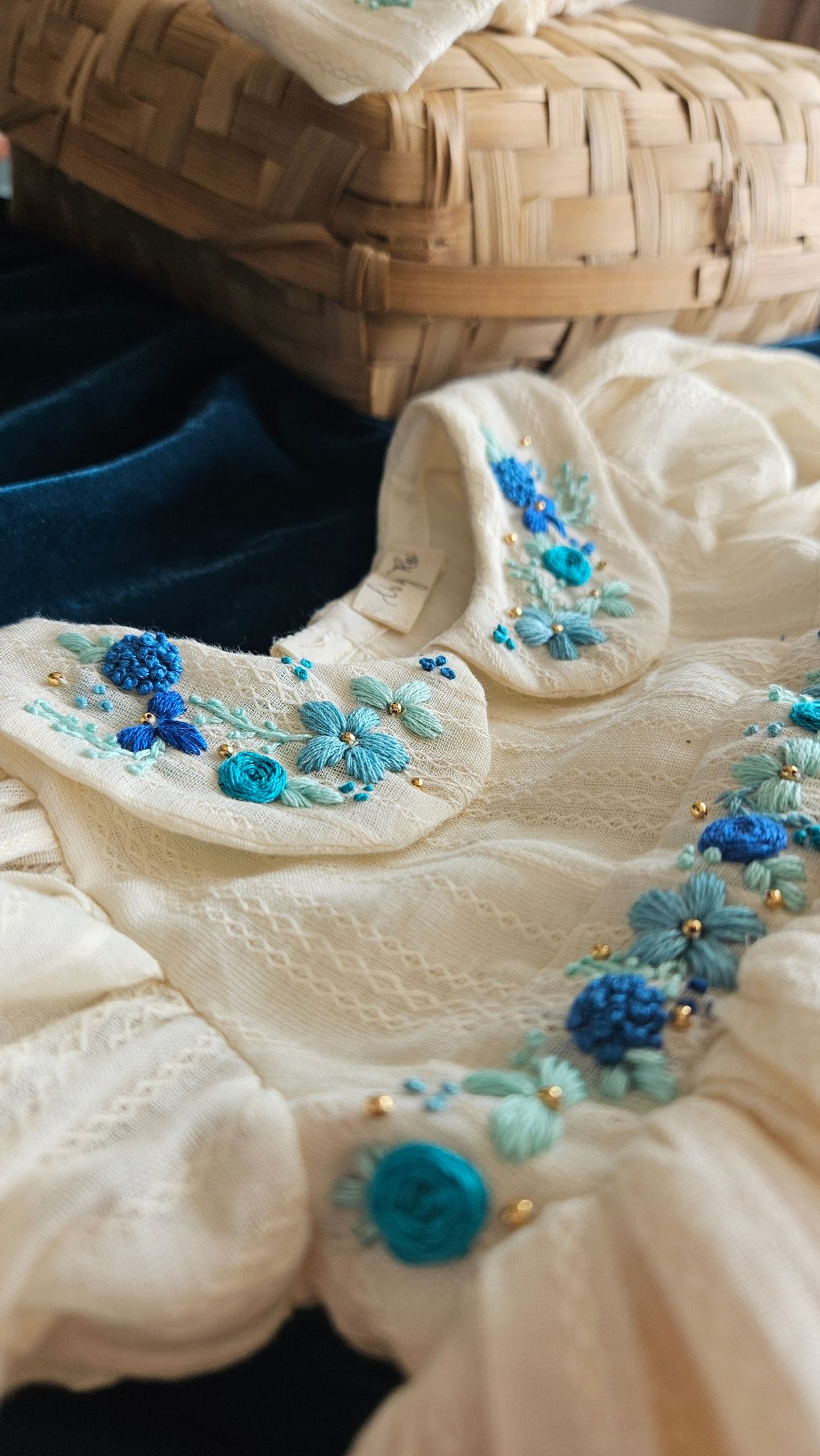 Oceano Angel Dress: Hand Embroidered Knee Length Off-white Dress In Cotton Jacquard Fabric With Headband