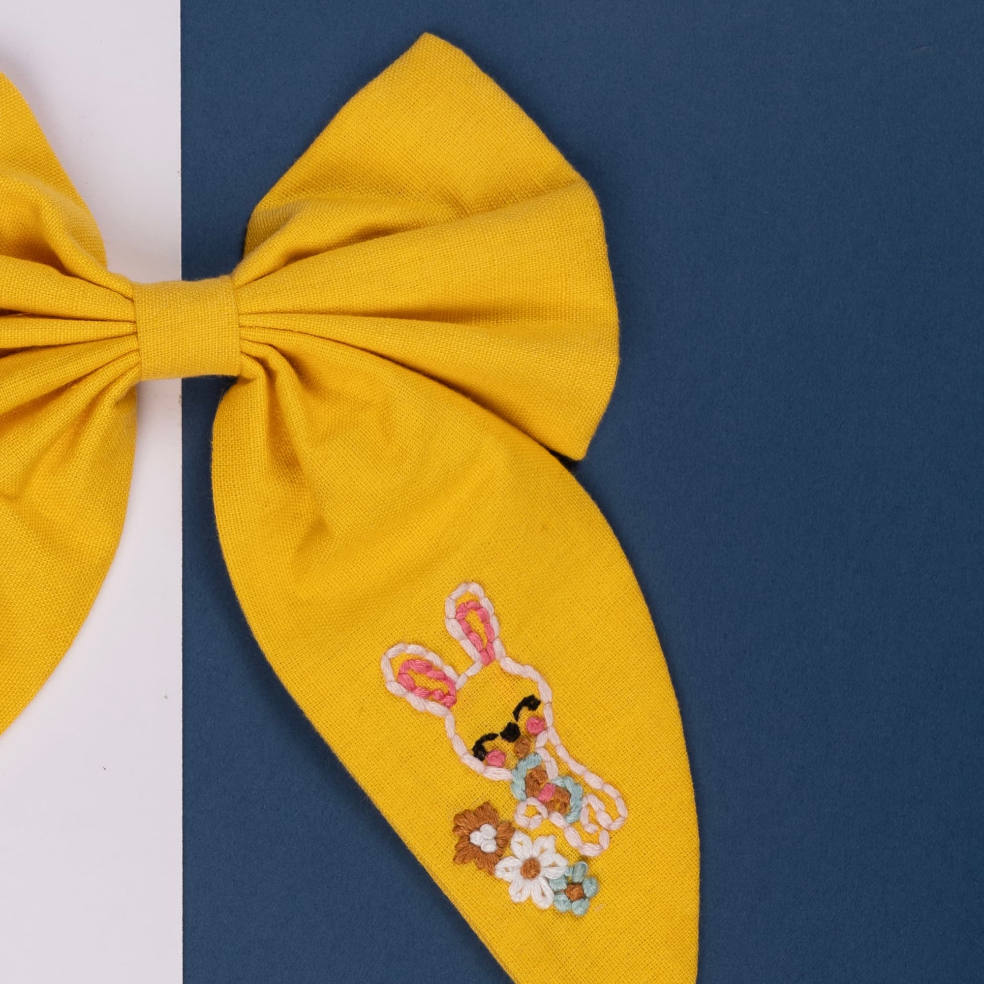 Pawtique – Big Designer Cute Kitty Hair Bow (Set of 1)