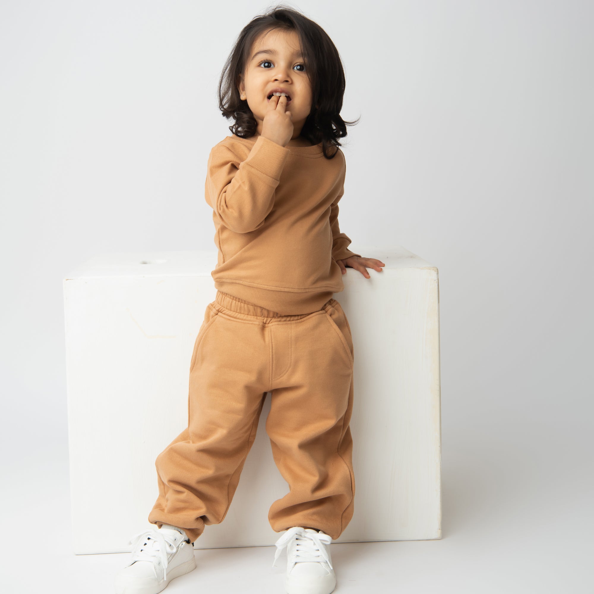 Organic Fleece Relaxed Jogger-Biscuit