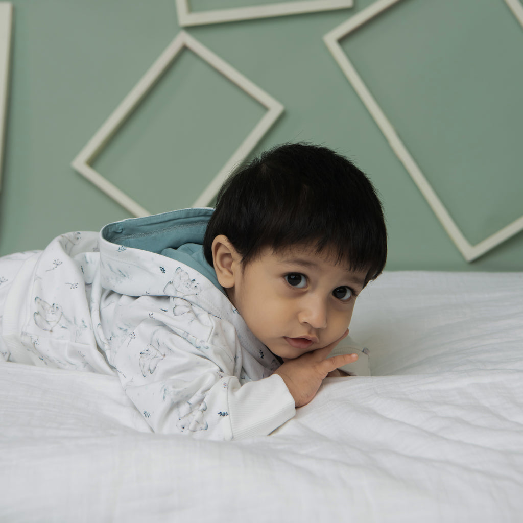 Organic Fleece Over Size Hoodie-Constellation Bear