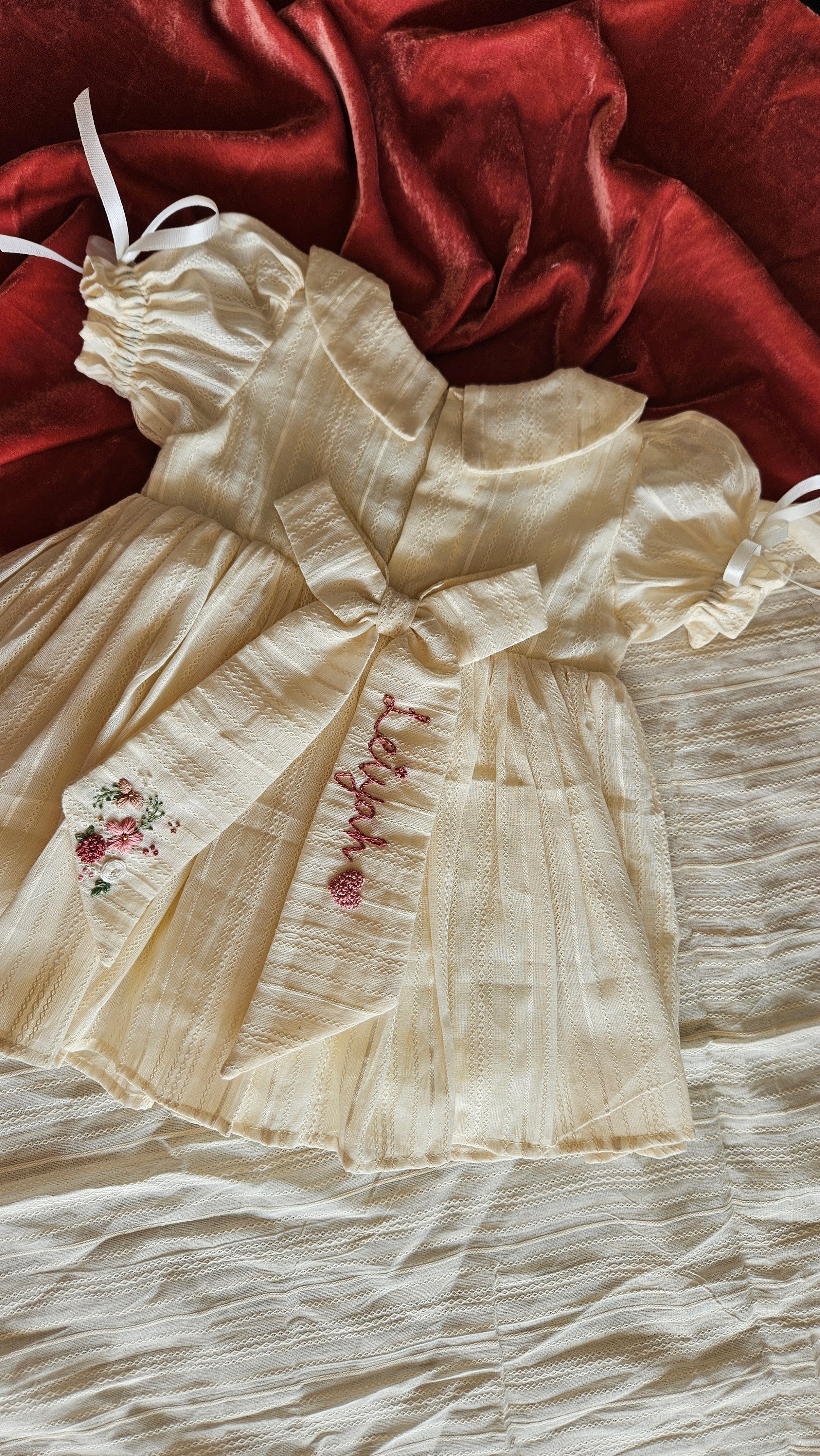 Angel In Heaven: Hand Embroidered Knee Length Off-white Dress In Cotton Jacquard Fabric