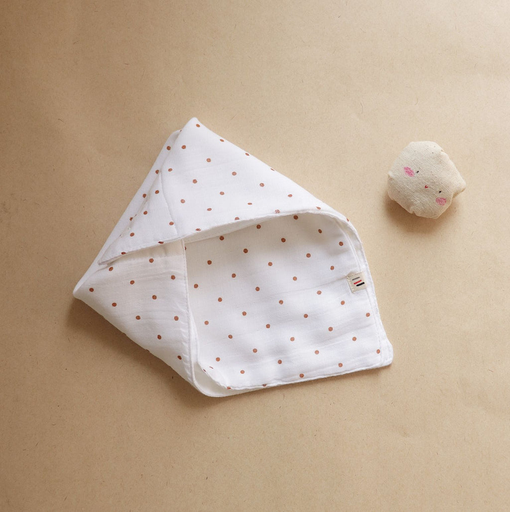 Organic Drool bib  (Spottie Dottie)