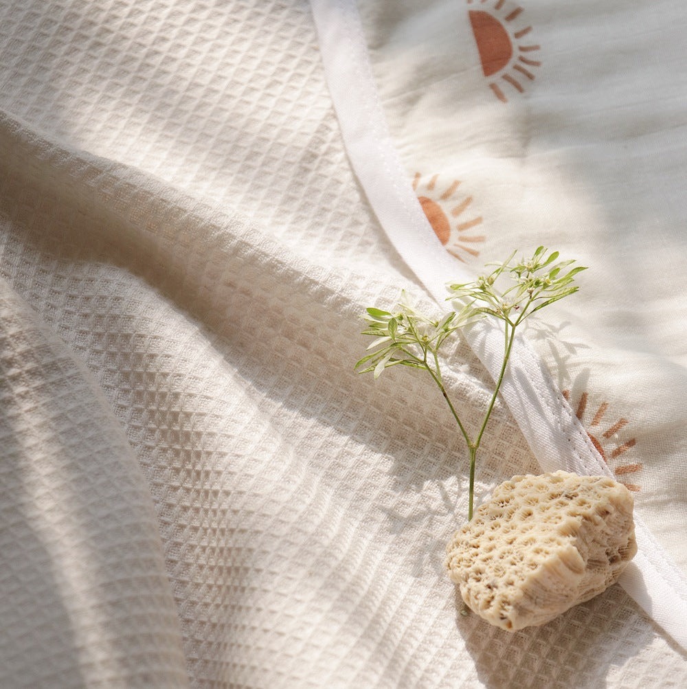 Organic Peek-a-boo Hooded Towel (Sunburst)
