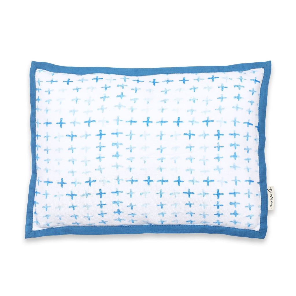 Boy Bamboo Muslin Mini Cot Bedding Set, 0-2 years Believe in Narwhals-Blue
