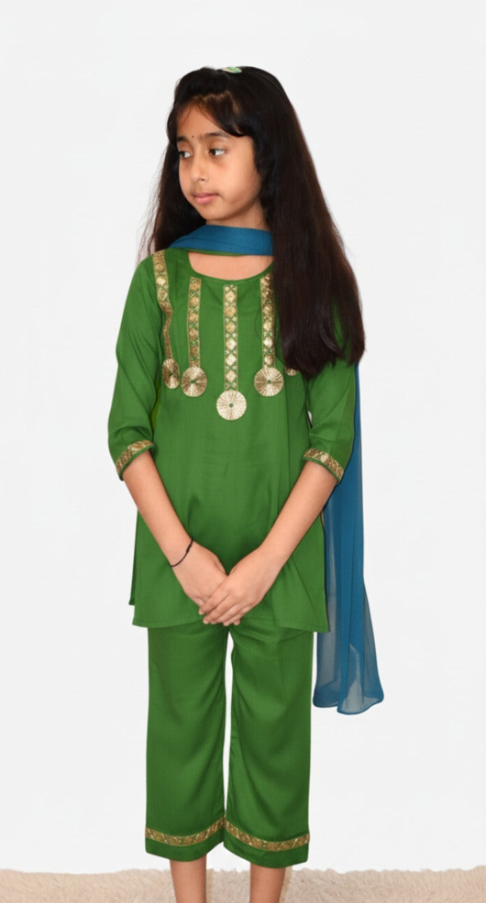 Girls Pink Suit set with Orange dupatta