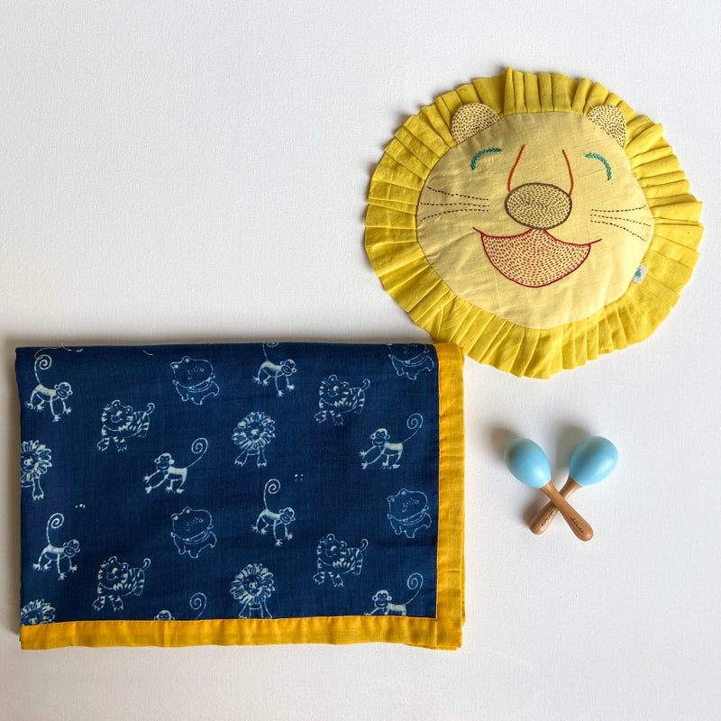 Organic Gift Set - Dohar + Mustard Seed Pillow + Maracas - Zoo